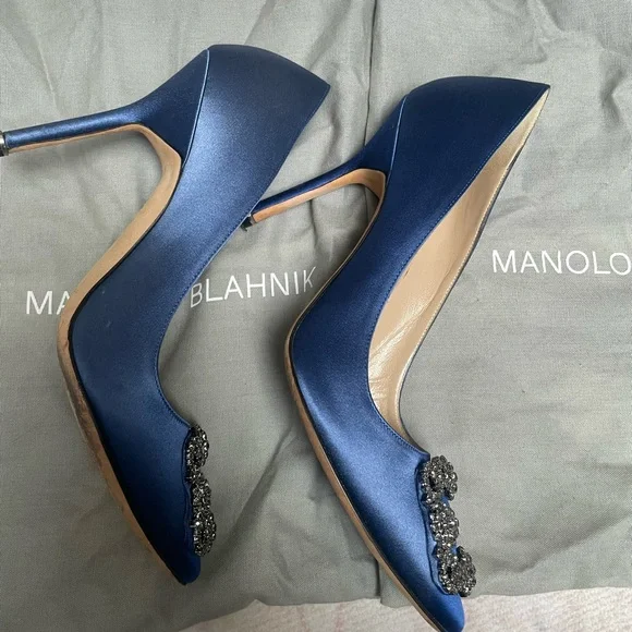 Manolo Blahnik Royal Blue Hangisi 70mm heel - Picture 4 of 9